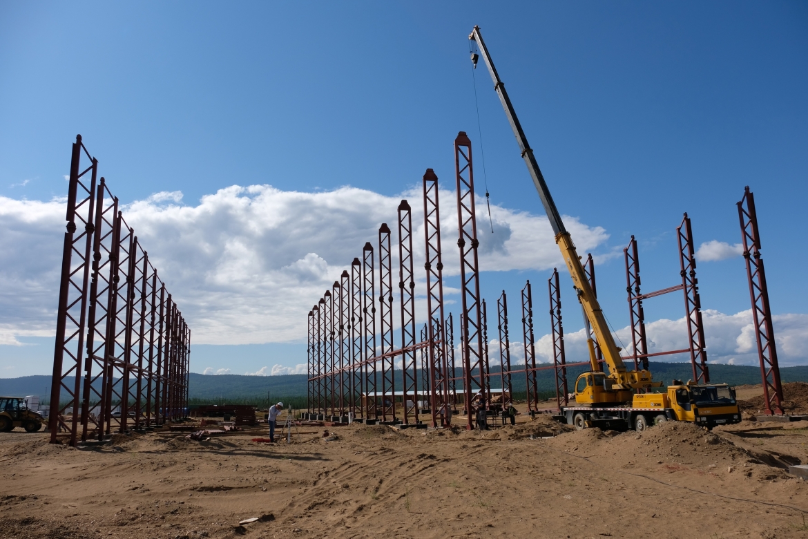 Для сборки здания завода по производству топливных гранул потребуется 6000 болтов