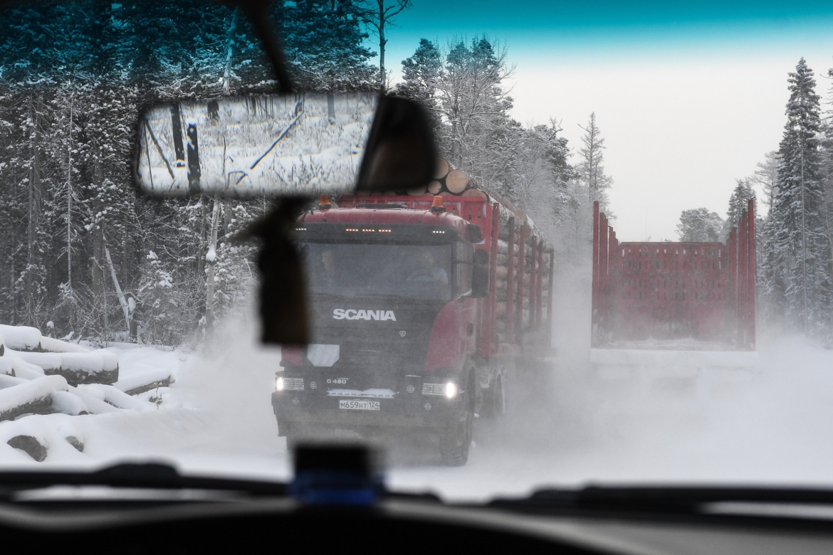 Датчики Глонасс установлены на 28 машинах