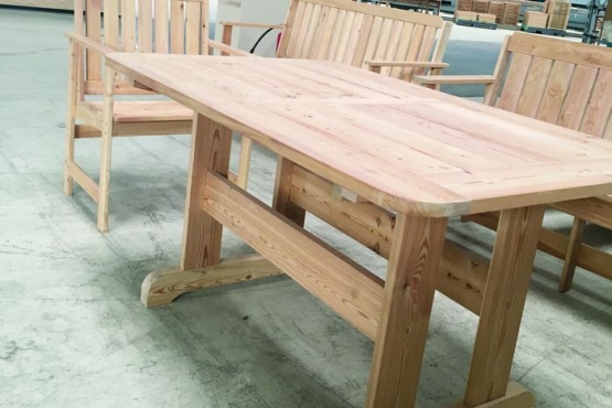 АО «Краслесинвест» запустило производство дачной мебели