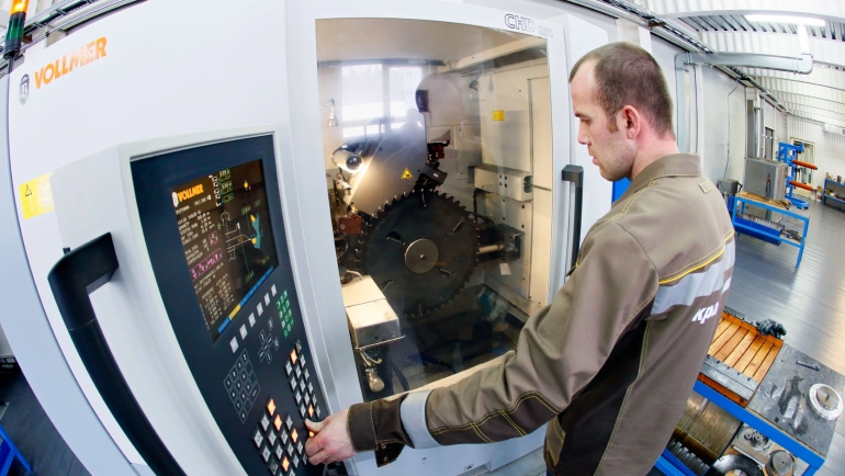 Краслесинвест произвел запуск третьей производственной смены