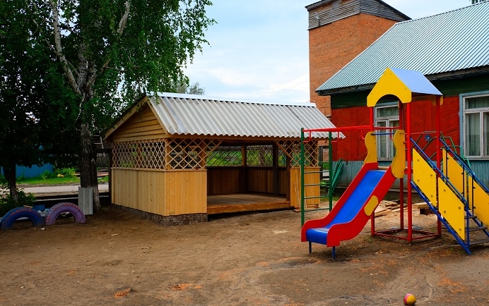 Беседка детскому саду от Краслесинвеста