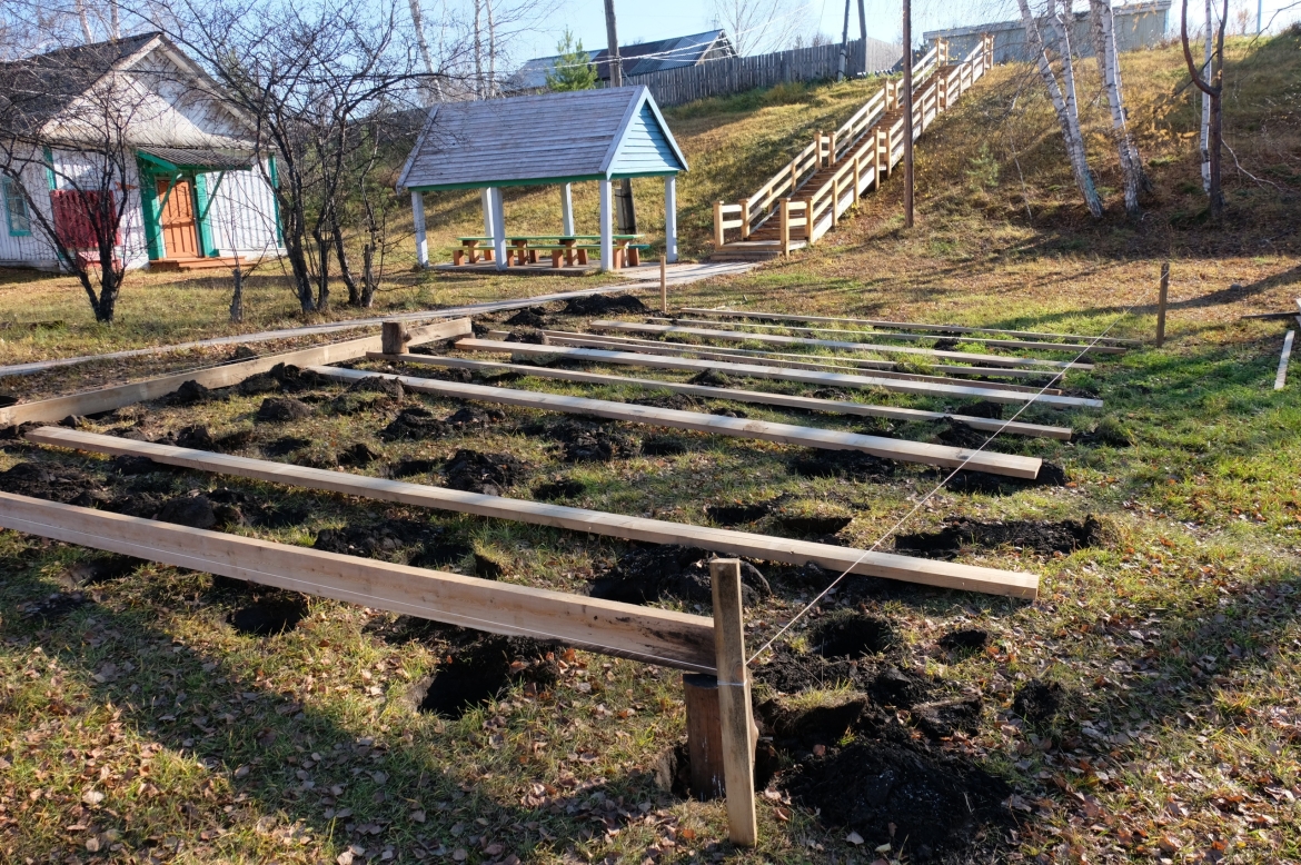 В сезон — с новой сценой